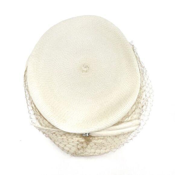 Vintage 1950s Ivory Cream Straw Pillbox Hat Netted Veil Midcentury Fascinator - Picture 10 of 12